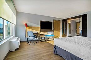 Tru By Hilton Colorado Springs Airport