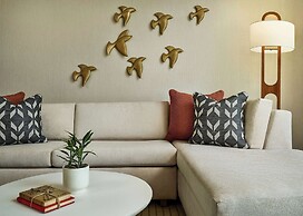 Lively Hotel On Oak Oklahoma City, Tapestry By Hilton