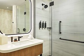 Lively Hotel On Oak Oklahoma City, Tapestry By Hilton