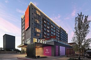 Lively Hotel On Oak Oklahoma City, Tapestry By Hilton
