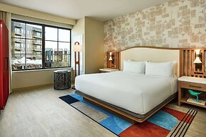 Lively Hotel On Oak Oklahoma City, Tapestry By Hilton