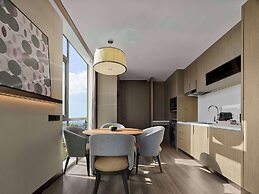 Doubletree By Hilton Yantai Golden Coast Hotel & Suites