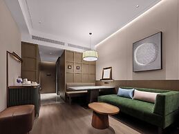 Doubletree By Hilton Yantai Golden Coast Hotel & Suites