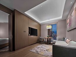 Doubletree By Hilton Yantai Golden Coast Hotel & Suites