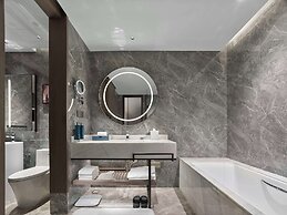 Doubletree By Hilton Yantai Golden Coast Hotel & Suites