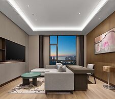 Doubletree By Hilton Yantai Golden Coast Hotel & Suites