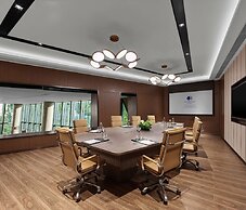 Doubletree By Hilton Yantai Golden Coast Hotel & Suites