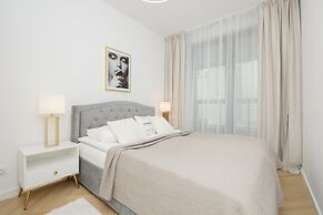 Modern With Parking by Renters Prestige