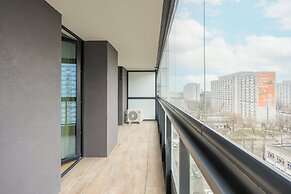 Modern With Parking by Renters Prestige