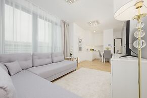 Modern With Parking by Renters Prestige