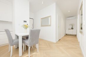 Modern With Parking by Renters Prestige