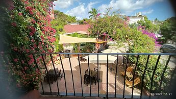 Hotel Casa Bugambilias