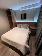 Aerosuites