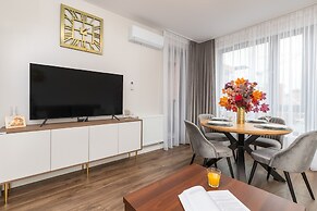 Elegant Apartment Gdańsk by Renters