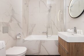 Elegant Apartment Gdańsk by Renters