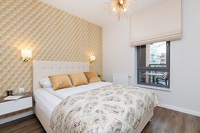 Elegant Apartment Gdańsk by Renters