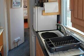 Family Caravan-pets-golden Palm-pool-arcades