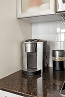 SkyTree Modern Suites