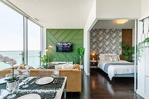 SkyTree Modern Suites