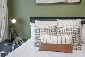 SkyTree Modern Suites