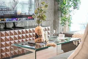 SkyTree Modern Suites