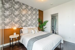 SkyTree Modern Suites