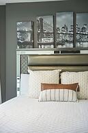 SkyTree Modern Suites