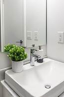 SkyTree Modern Suites