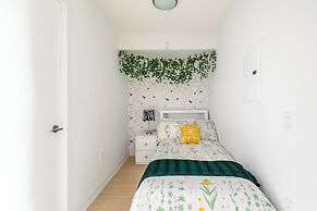 SkyTree Modern Suites