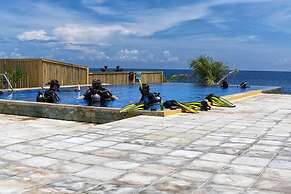 ABWonderdive Beach Resort