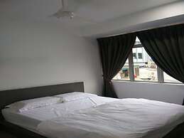 OYO 90953 Song 99 Hotel