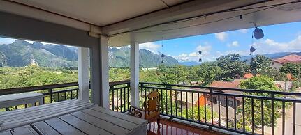 Bountang Mountain View Riverside Hotel