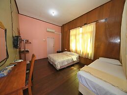 OYO 90968 Teratak Samuderakita Chalet