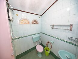 OYO 90968 Teratak Samuderakita Chalet