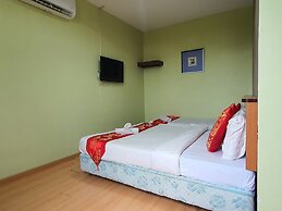 OYO 90964 Melody 88 Inn