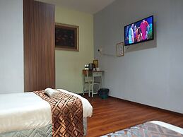 OYO 90964 Melody 88 Inn