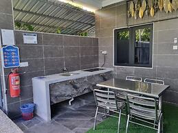 OYO 89849 Sekin Hotel And Resort