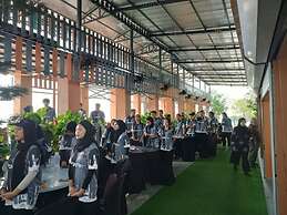 OYO 89849 Sekin Hotel And Resort