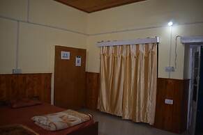 Forest Rest House Bir