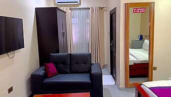 Prismar International Hotel