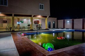 Prismar International Hotel