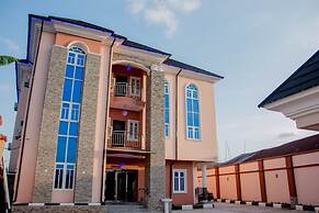 Prismar International Hotel