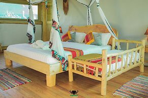 Embogo Lodges