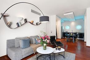 1BD Serene Calm Pool House