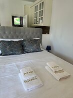 Themis Apart Hotel