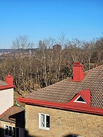 Live and Stay Lagerbring