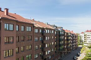 Live and Stay Lagerbring