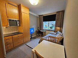 Live and Stay Lagerbring