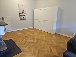 Live and Stay Lagerbring