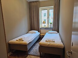 Live and Stay Lagerbring